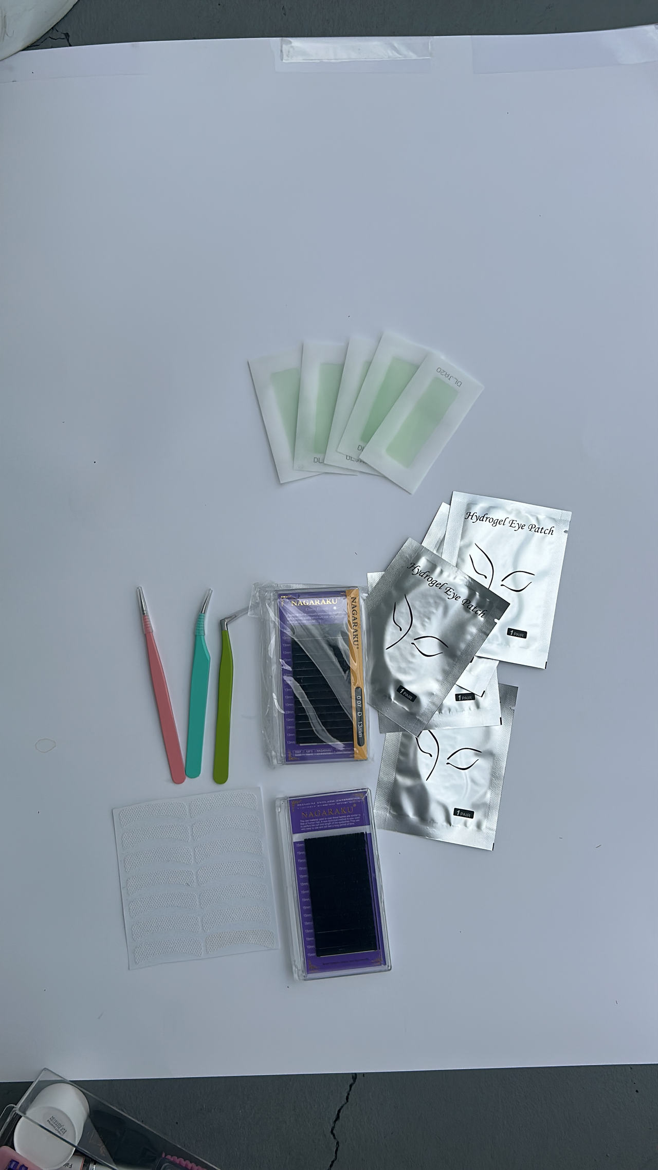 YOKPN Eyelash Extension Kit with Tweezers and Eye Patches