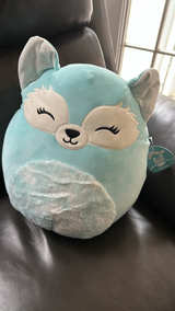 Squishmallows Dabney the Fox 16-inch Plush - Image 1