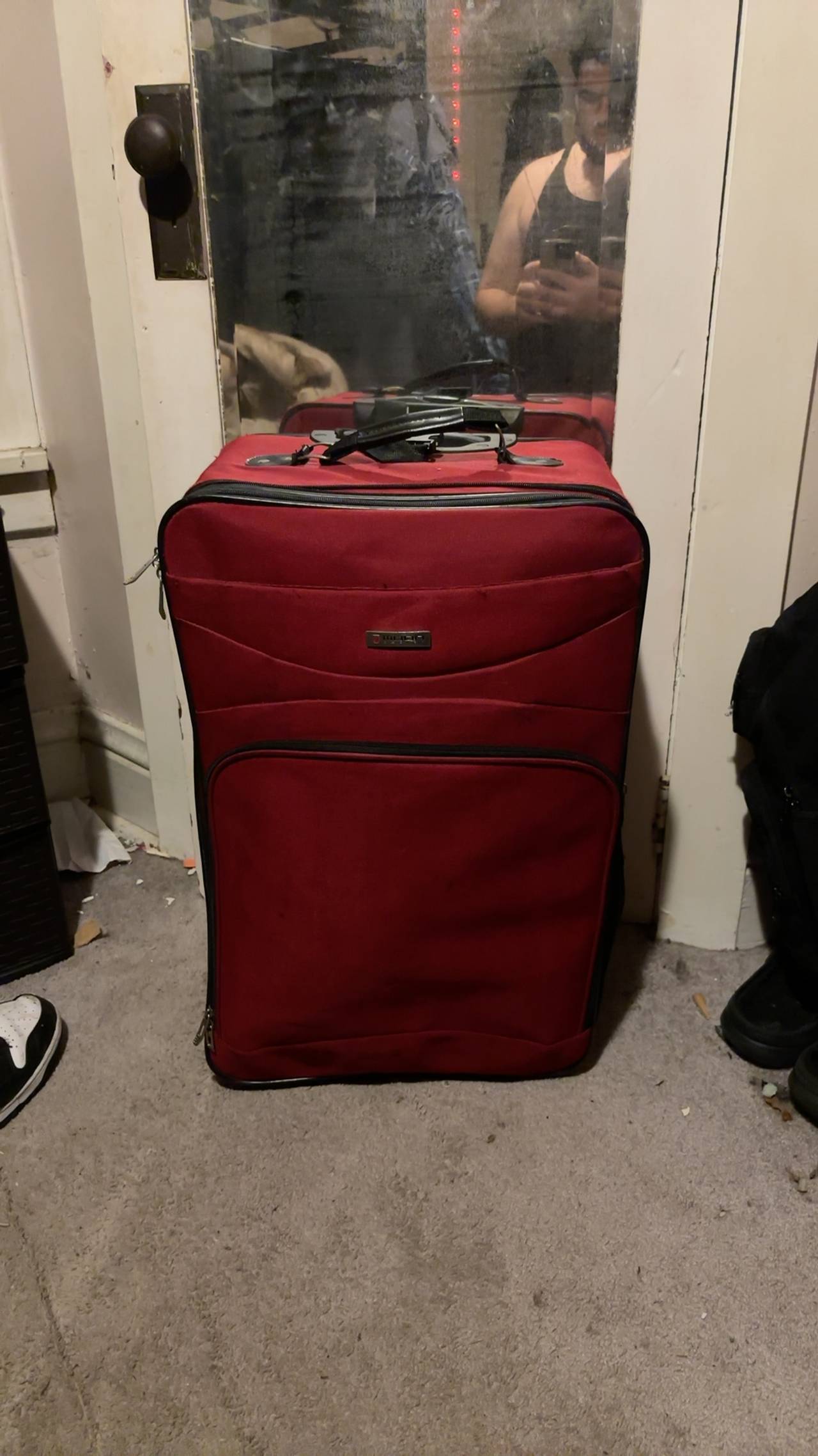 Travel Select Amsterdam Expandable Rolling Suitcase Burgundy