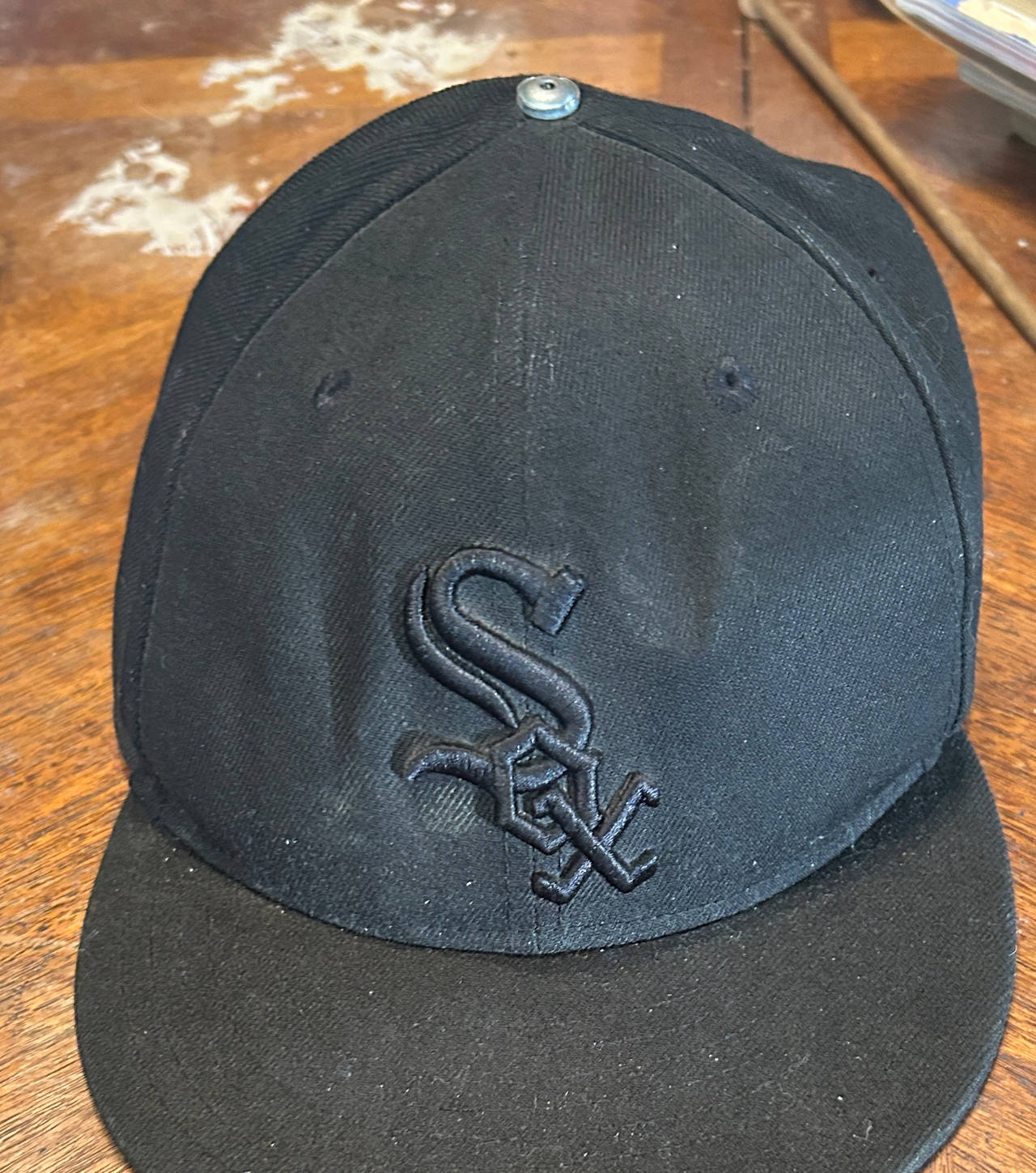 New Era Chicago White Sox Black on Black Hat