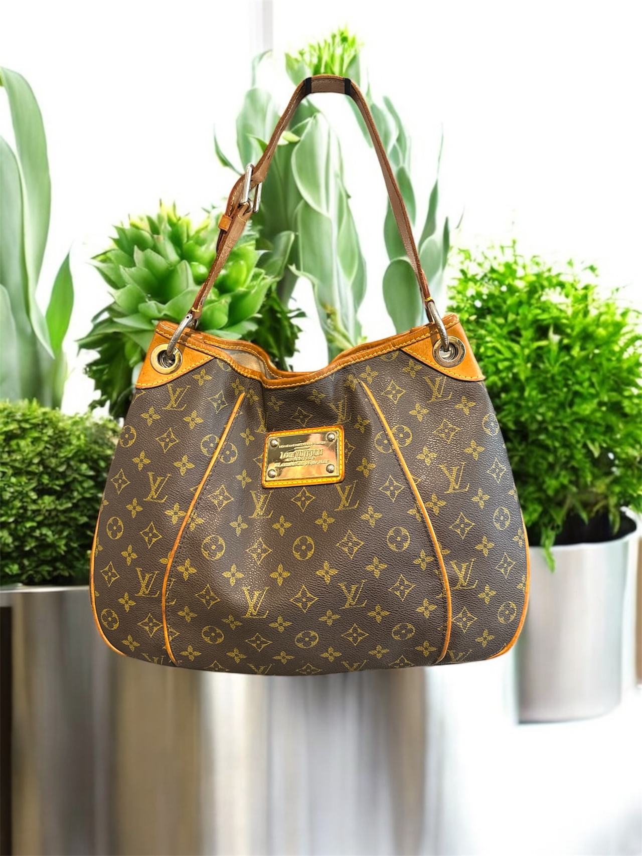 Louis Vuitton Monogram Canvas Galliera PM