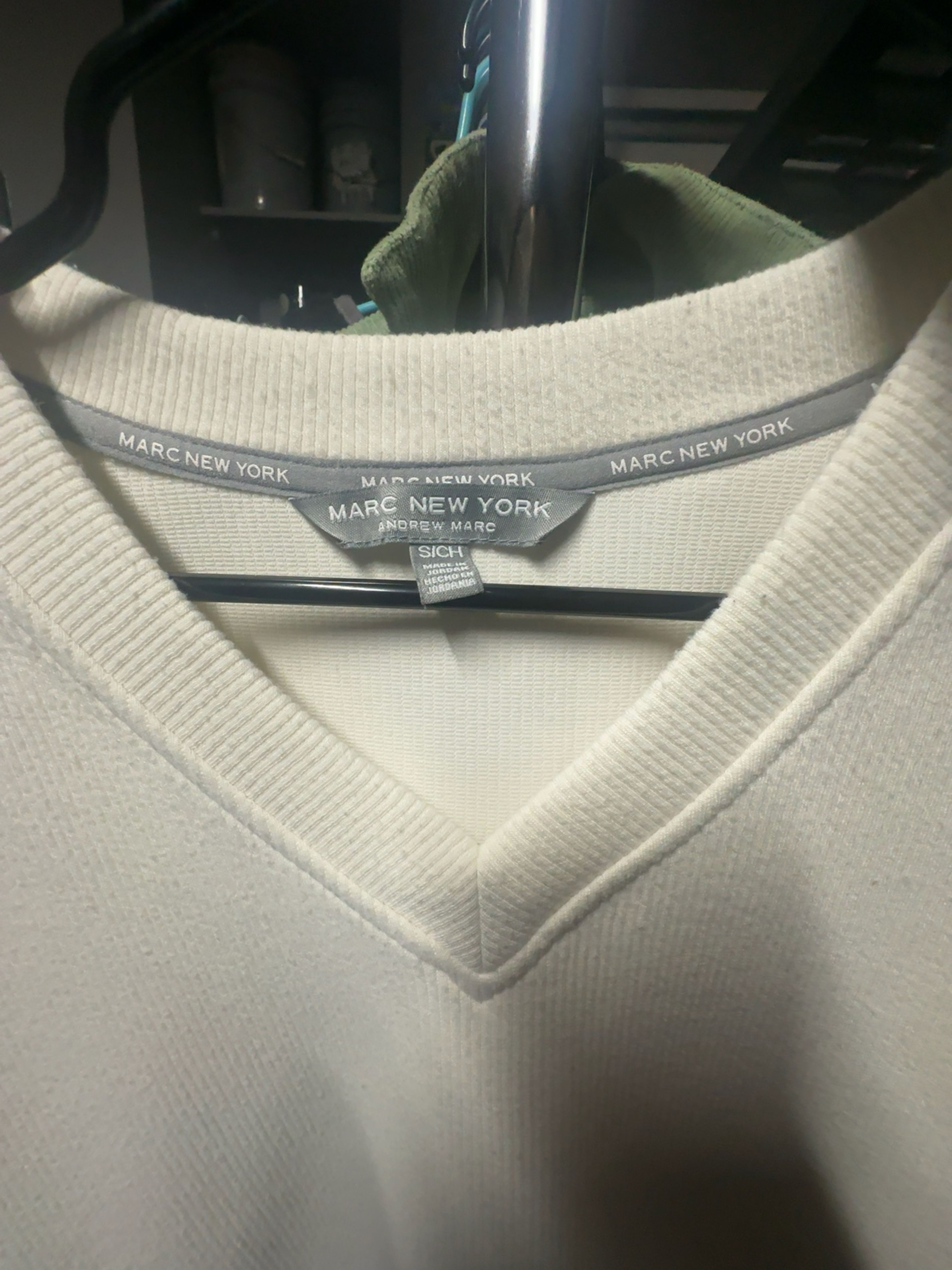 Marc New York V Neck Long Sleeve Sweater Cream Size Small 