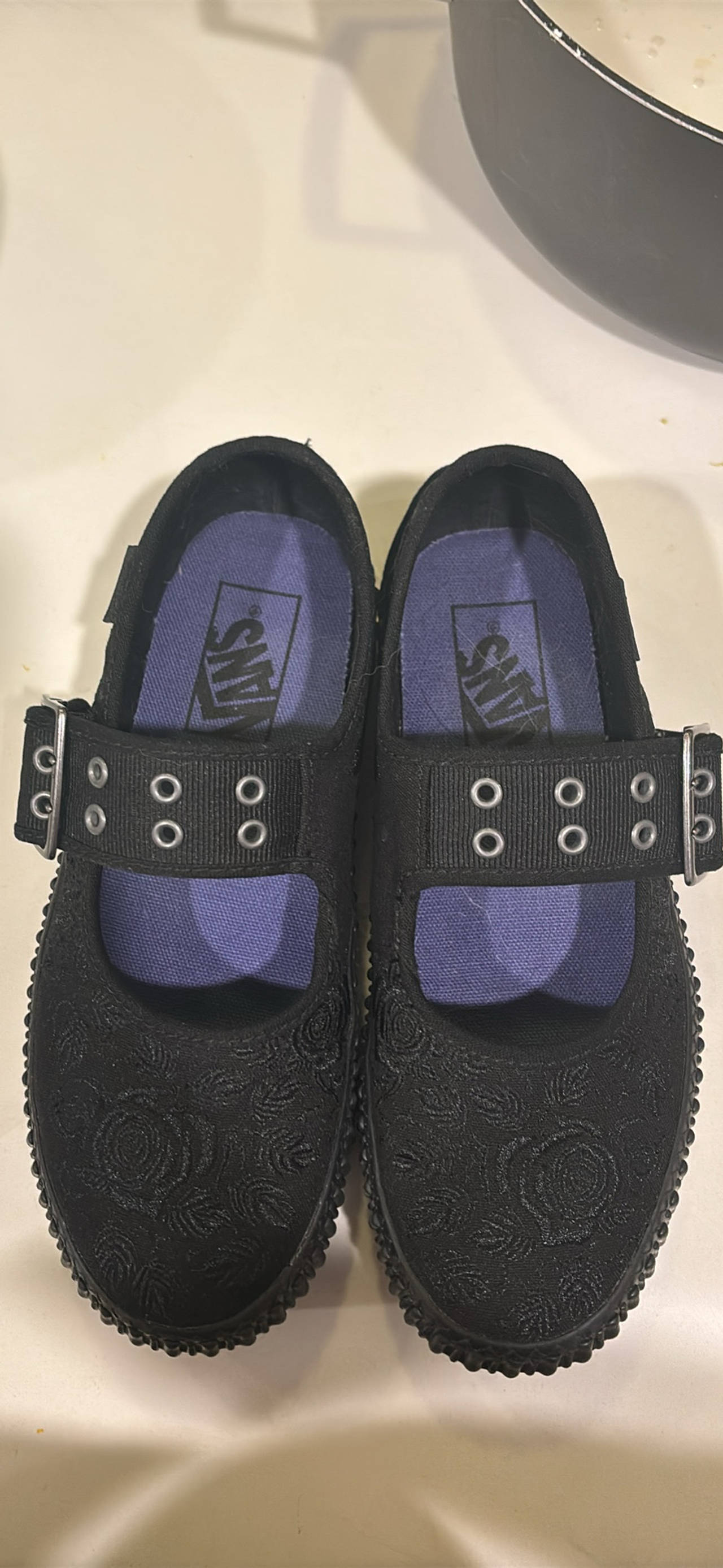 Vans Mary Jane Black Floral Embroidery