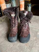 UGG Adirondack II Brown Leather Boot - Image 7
