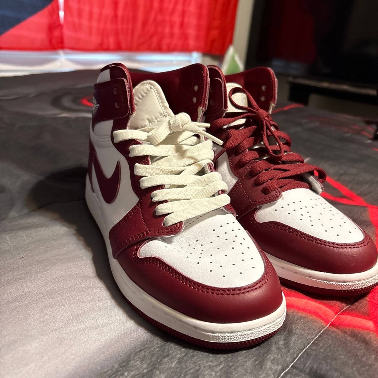 Air Jordan 1 Retro High OG 'Team Red'