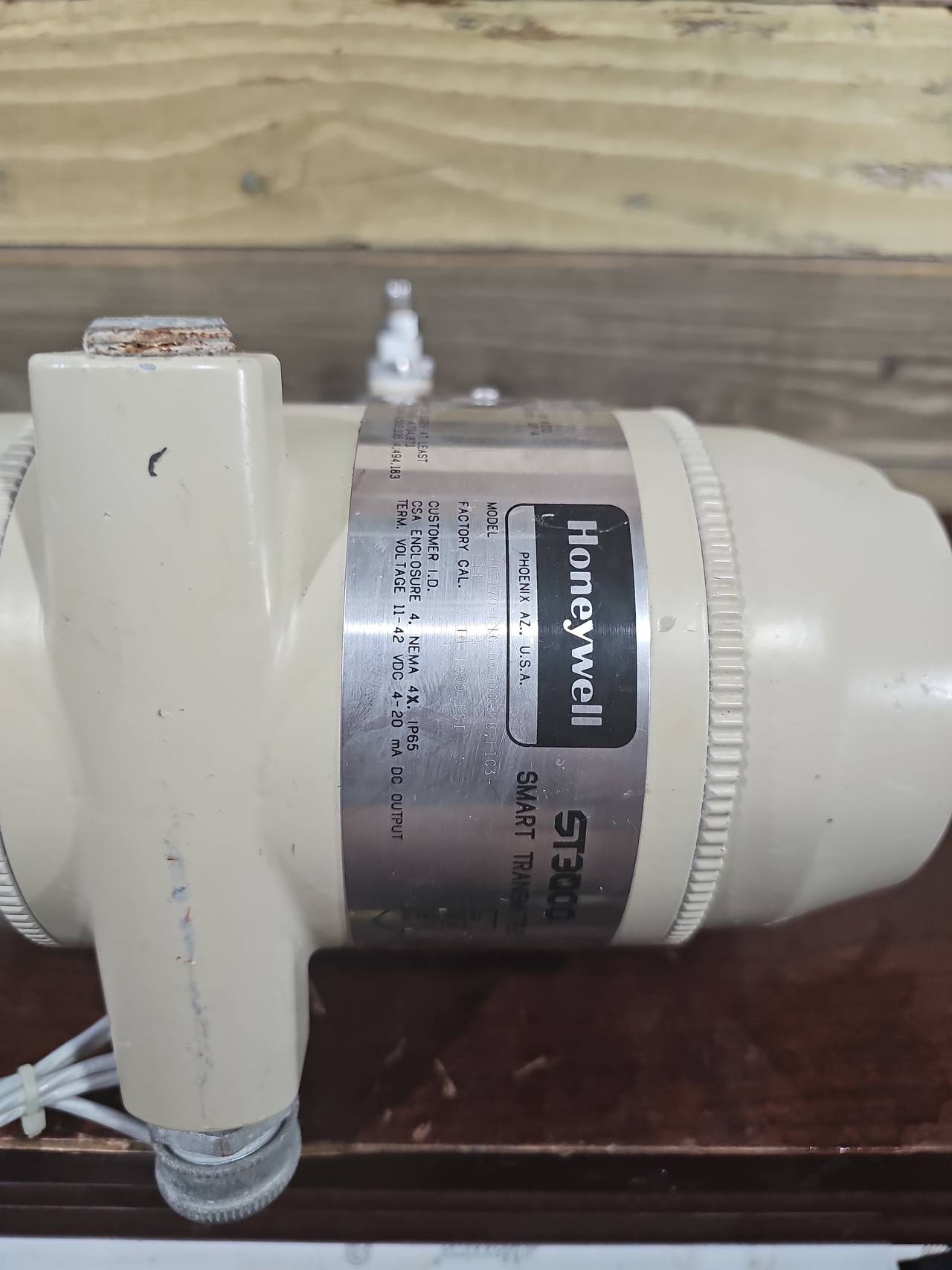 Honeywell ST3000 Smart Pressure Transmitter