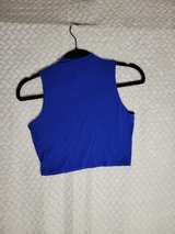 Icy Mock Neck Crop Top sz M - Image 1