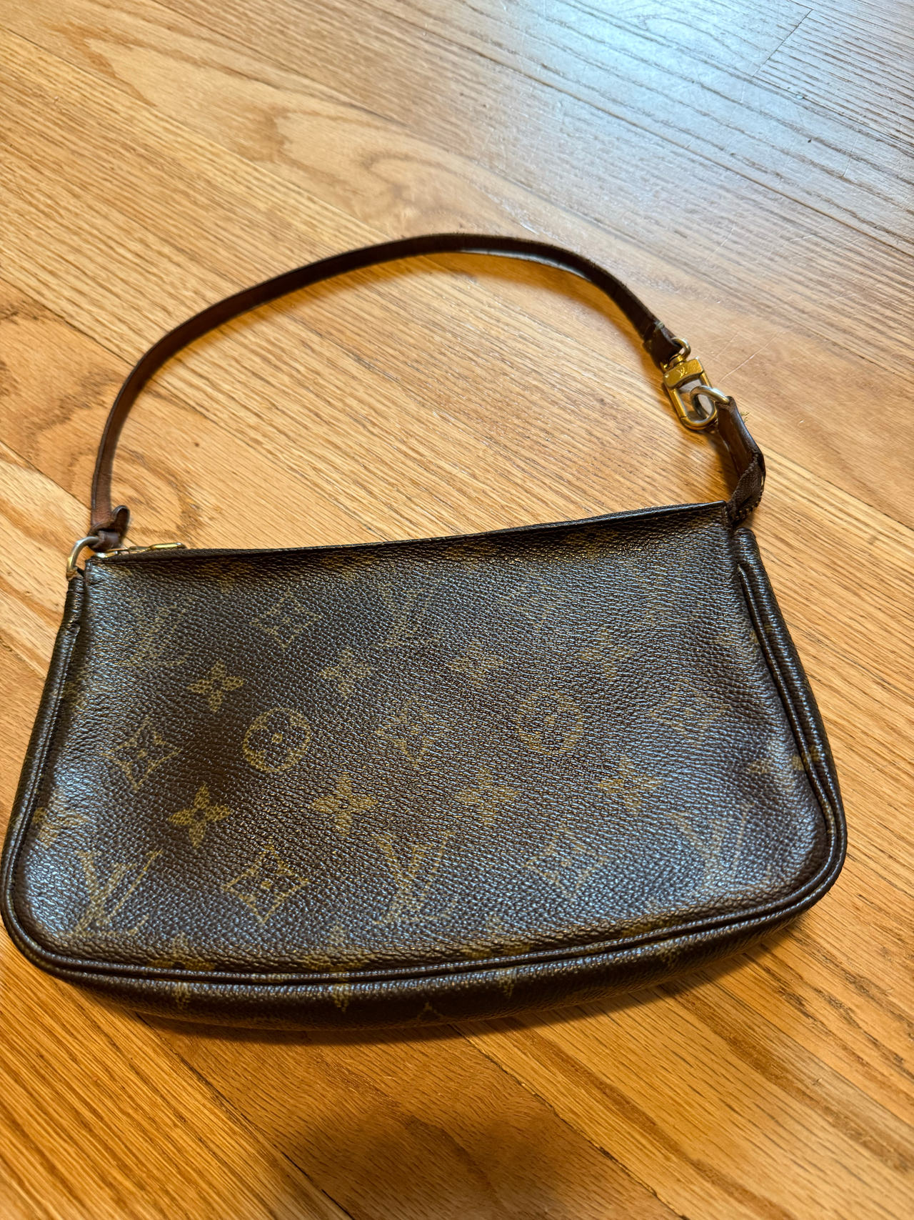 Louis Vuitton Monogram Pochette Accessoires