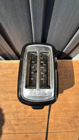 2-Slice Toaster - Image 3