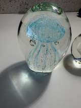 Lot of 3 Art Glass Paperweights - Jellyfish & Swirl Designs - Image 2