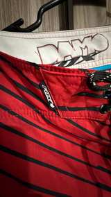 Fox Racing Men's Board Shorts size 33 - Image 4