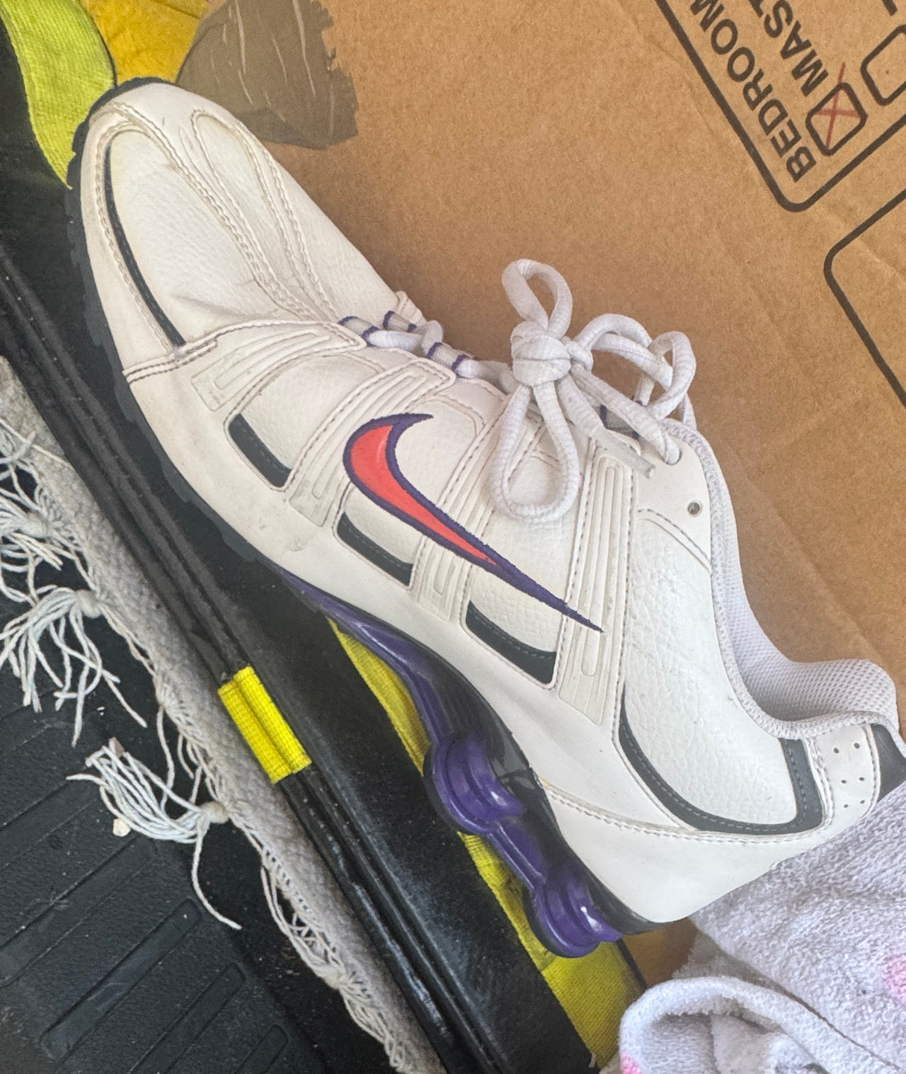 Nike Shox NZ White Red Purple