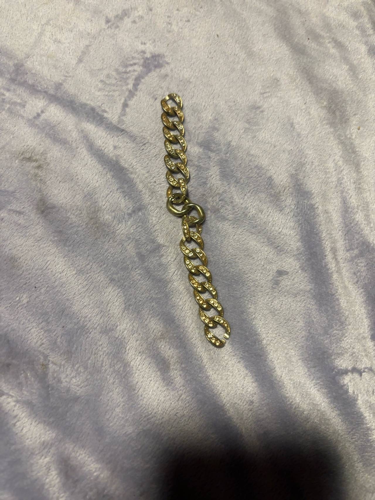 Victoria's Secret L Link Chain Wing Charm Bracelet