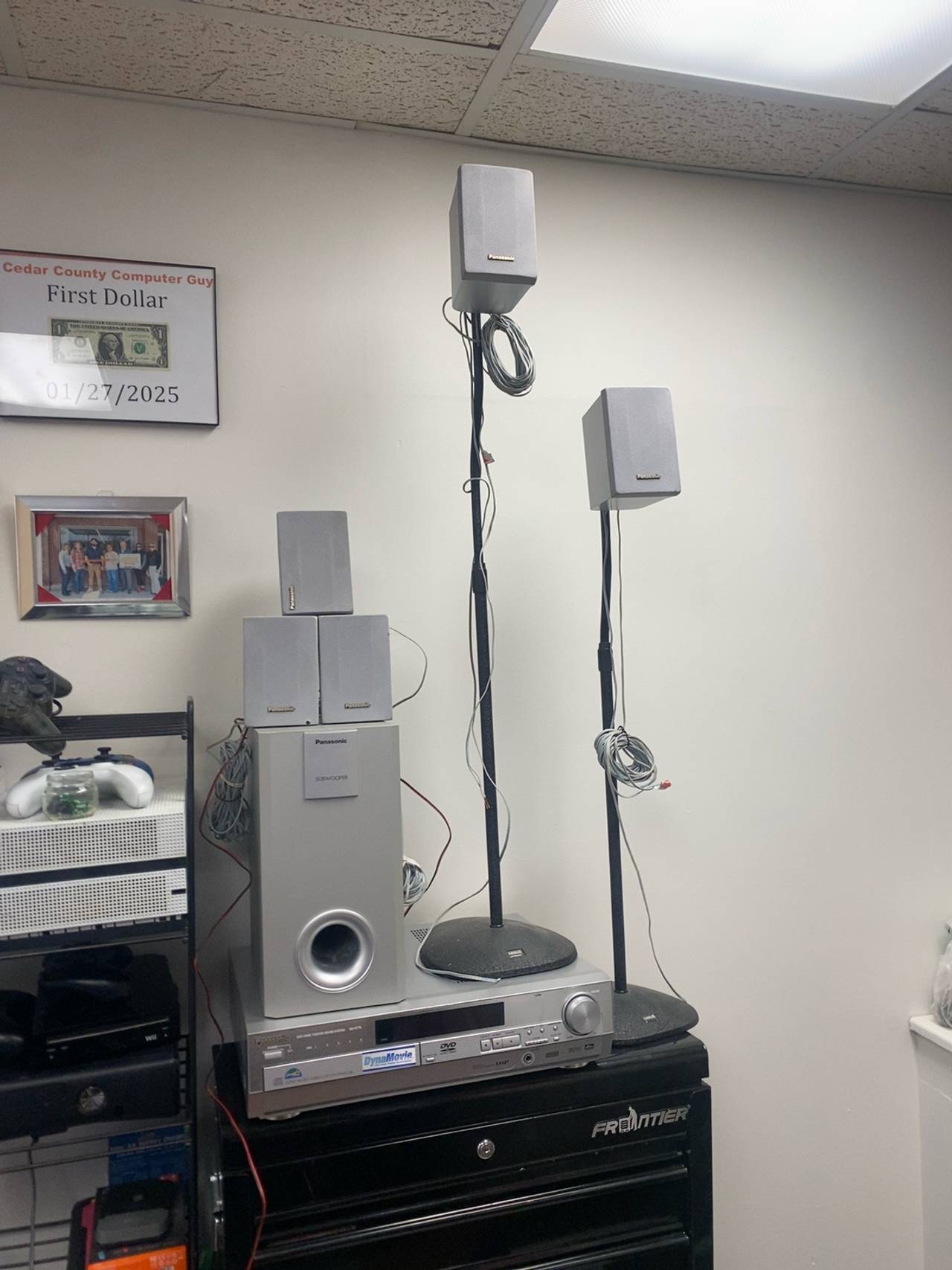 Panasonic SA-HT75 5.1 Home Theater System