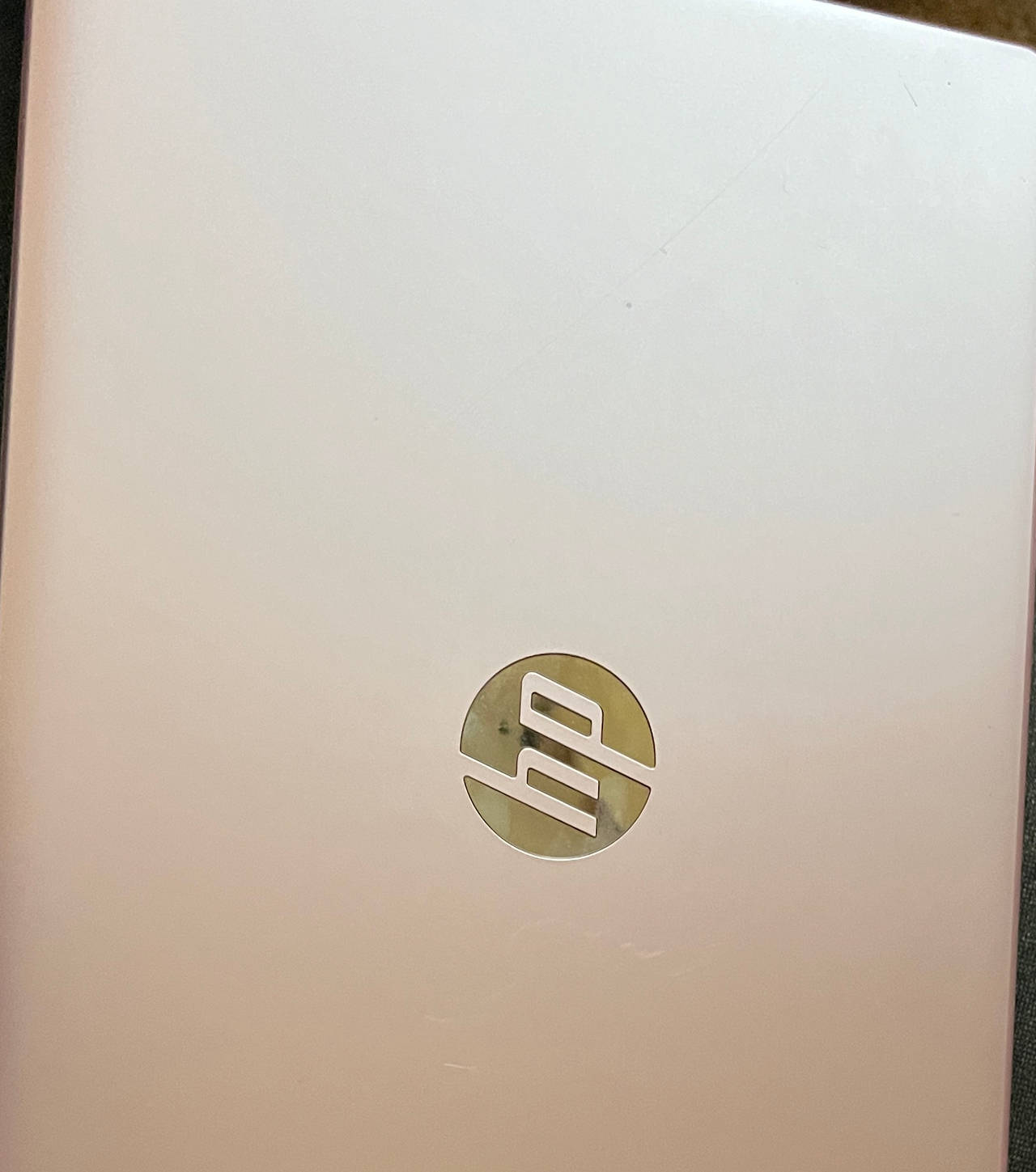 HP stream 14 Laptop Rose Gold