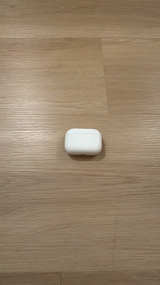 Apple AirPods Pro (1st gen) - Image 1