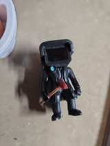 Skibidi Toilet Collectible Figures and Lanyard Set - Image 3