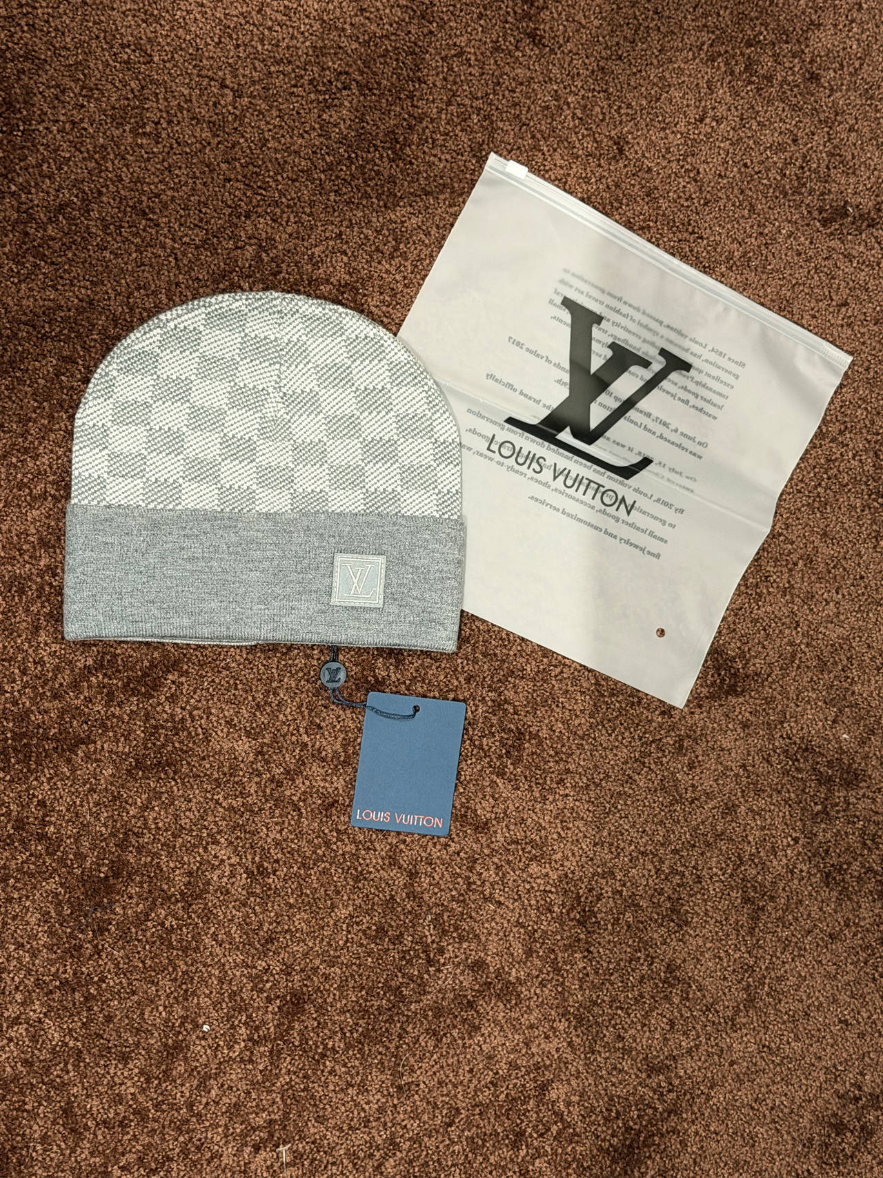 Louis Vuitton Petit Damier Beanie Grey