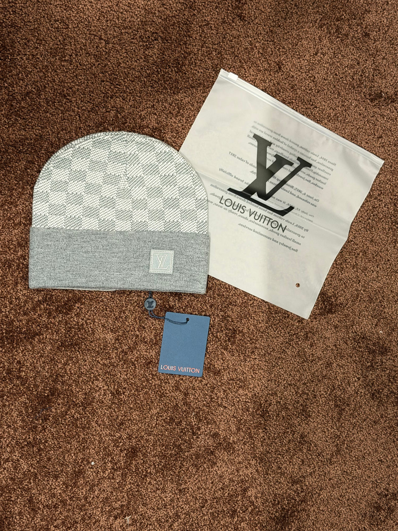 Louis Vuitton Petit Damier Beanie Grey