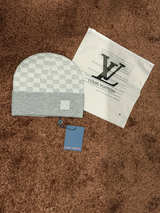 Louis Vuitton Petit Damier Beanie Grey - Image 1
