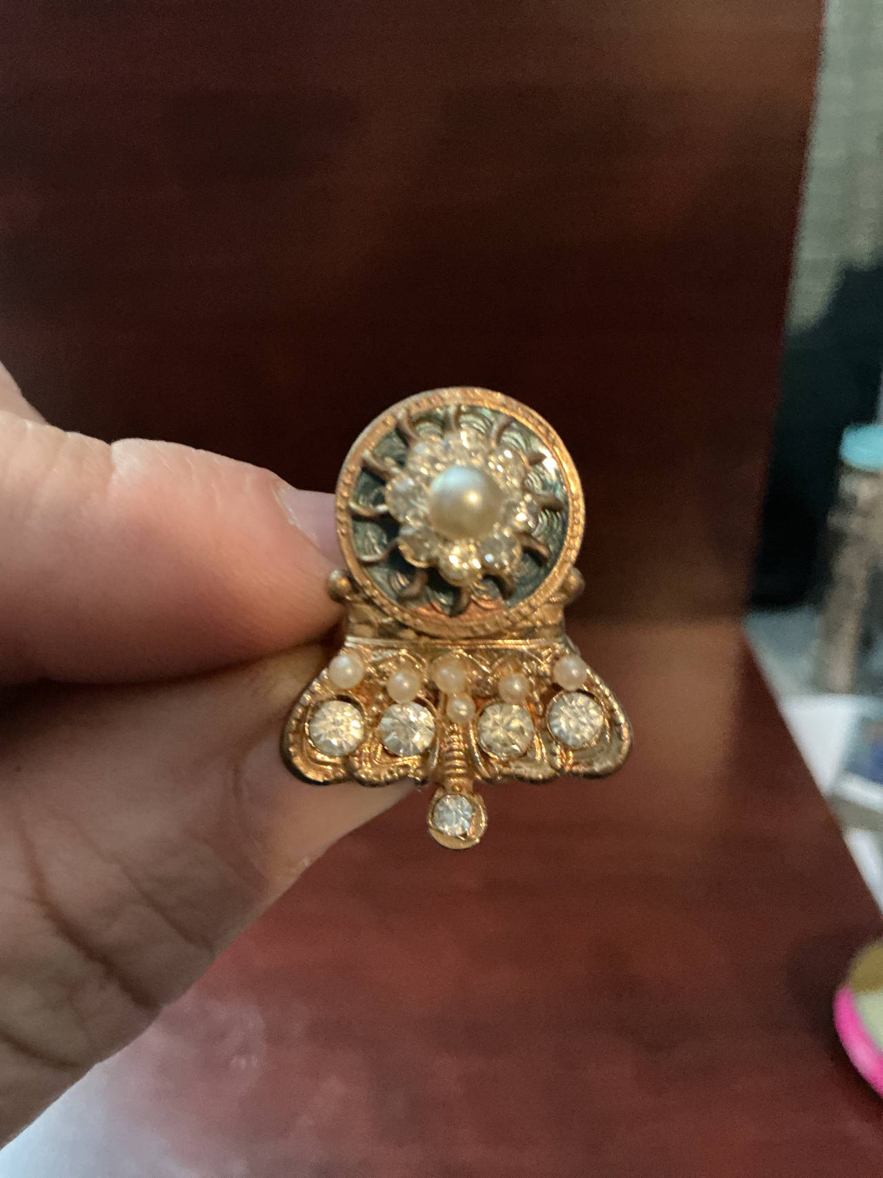 Vintage Gold Tone Rhinestone and Faux Pearl Brooch