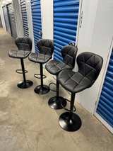 Modern Adjustable Bar Stools.
Selling ASAP. - Image 5