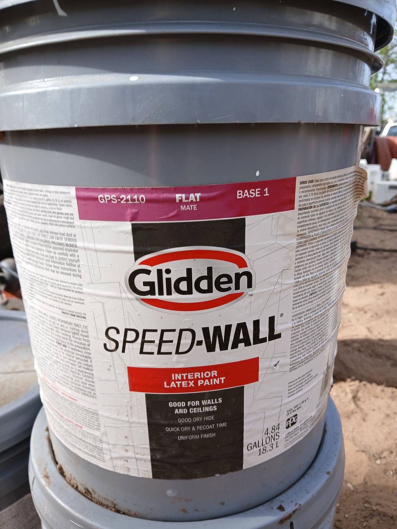 Glidden Speed-Wall Interior Latex Paint Flat Base 1