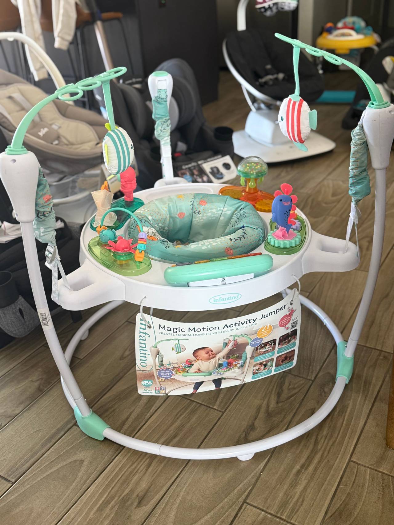NEW Infantino Magic Motion Activity Jumper