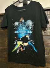 Wonder Woman Graphic T-Shirt - Image 1