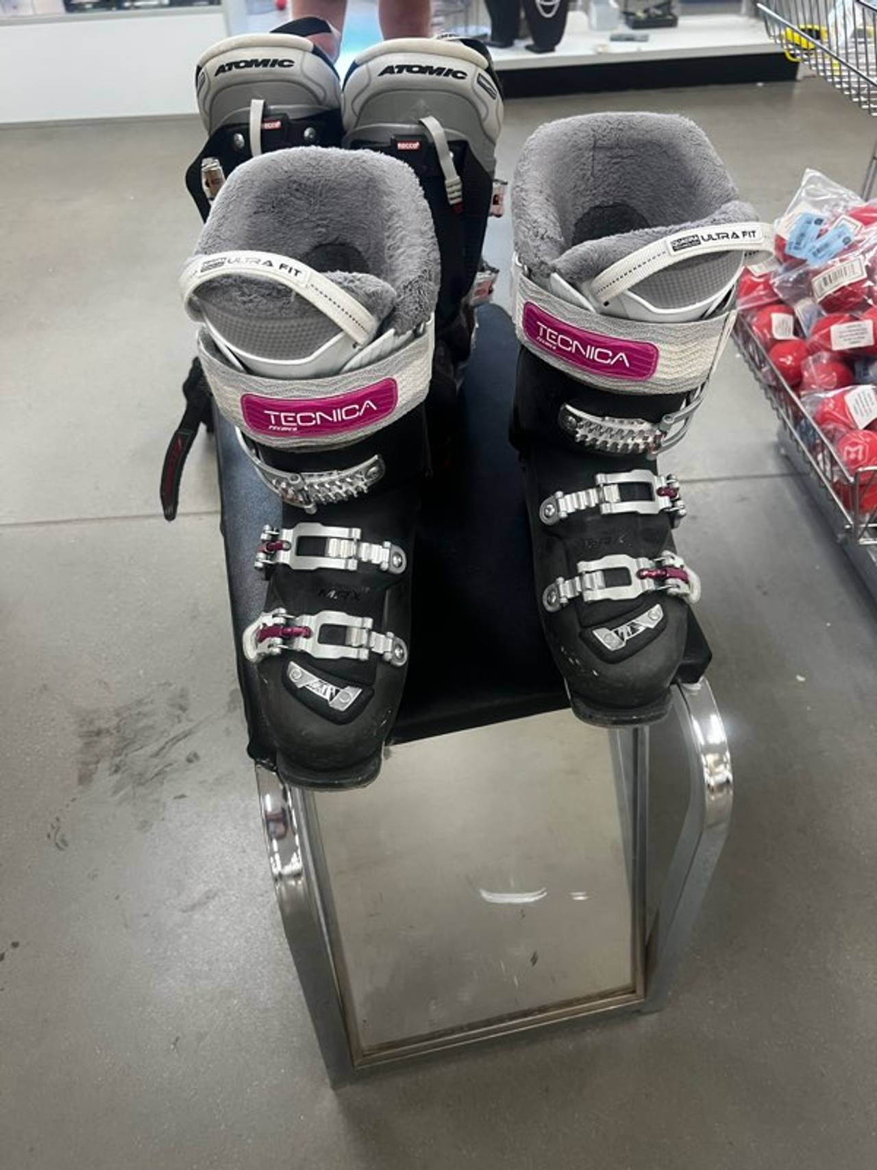 Tecnica Ski Boots