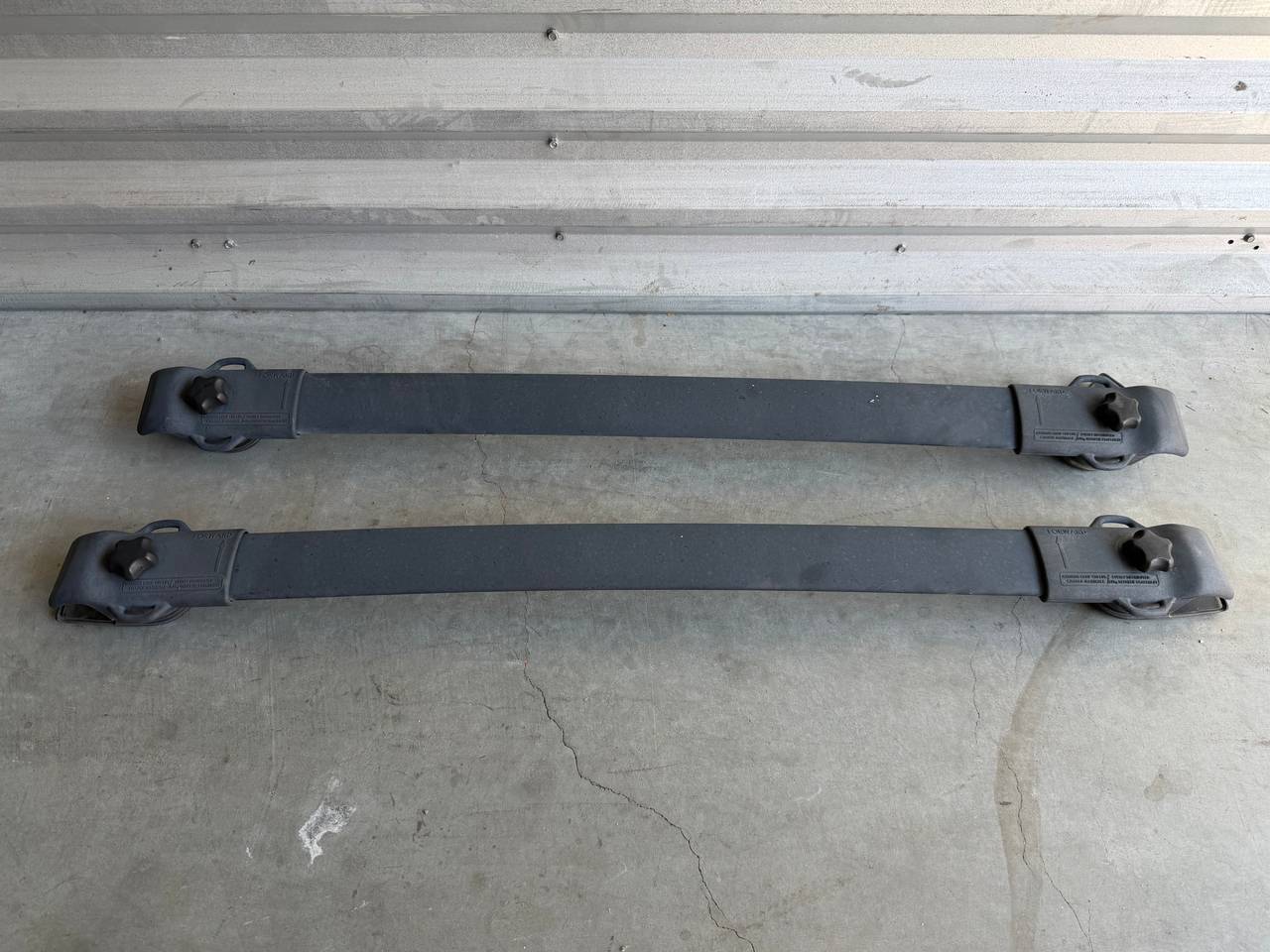 Toyota Sienna OEM Roof Rack Cross Bars