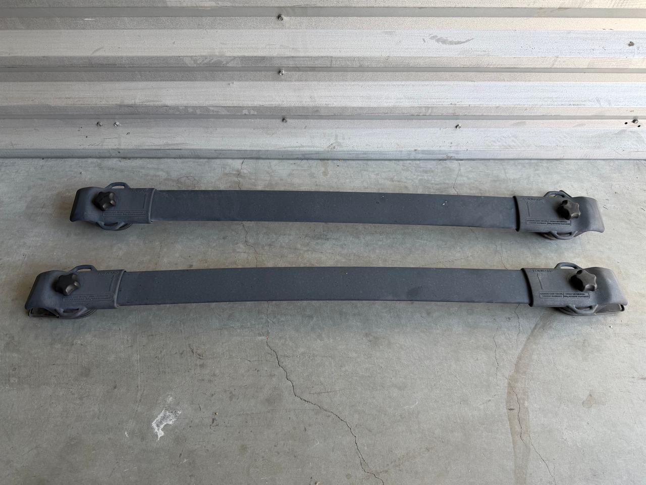 Toyota Sienna OEM Roof Rack Cross Bars