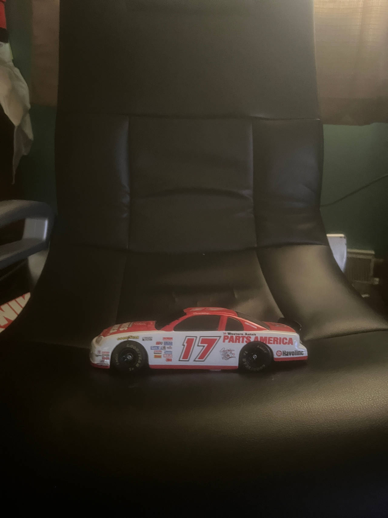 Darrell Waltrip NASCAR Diecast Car