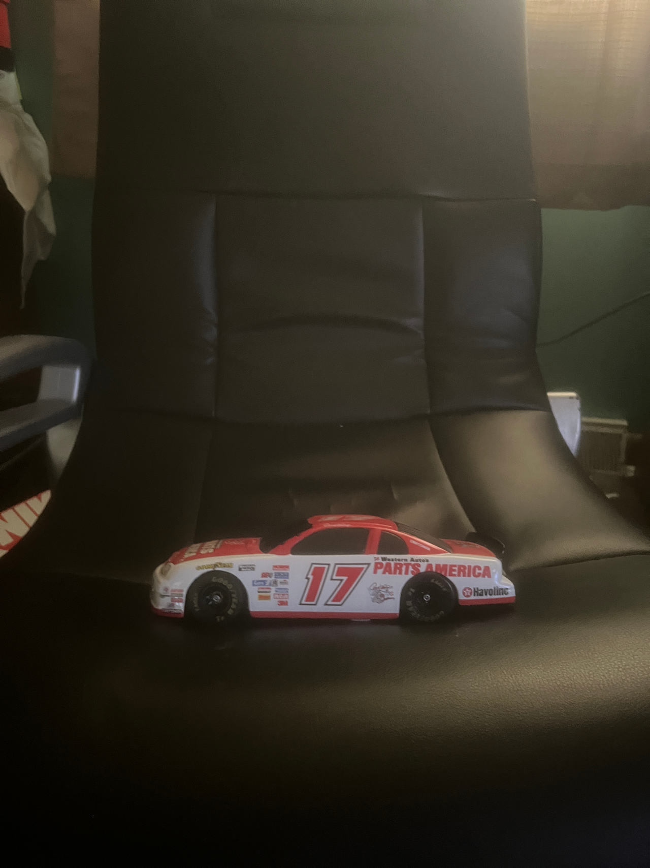Darrell Waltrip NASCAR Diecast Car
