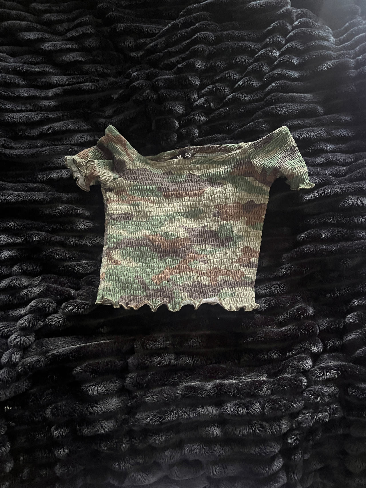 Off-Shoulder Camo Crop Top