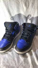 Air Jordan 1 Mid Hyper Royal (GS) - Image 6