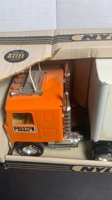 Nylint GMC 18-Wheeler Preston The 151 Line - Image 2