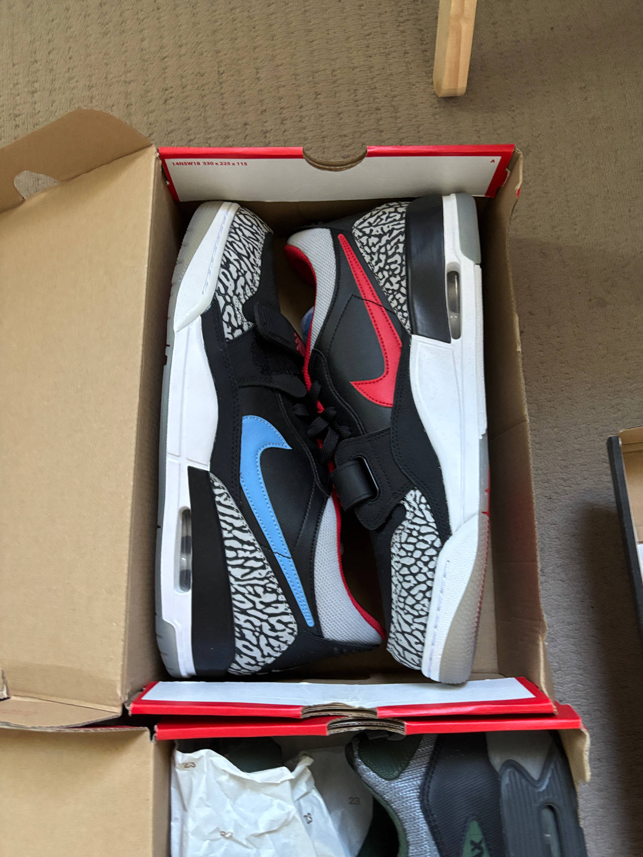 Nike Air Jordan Legacy 312