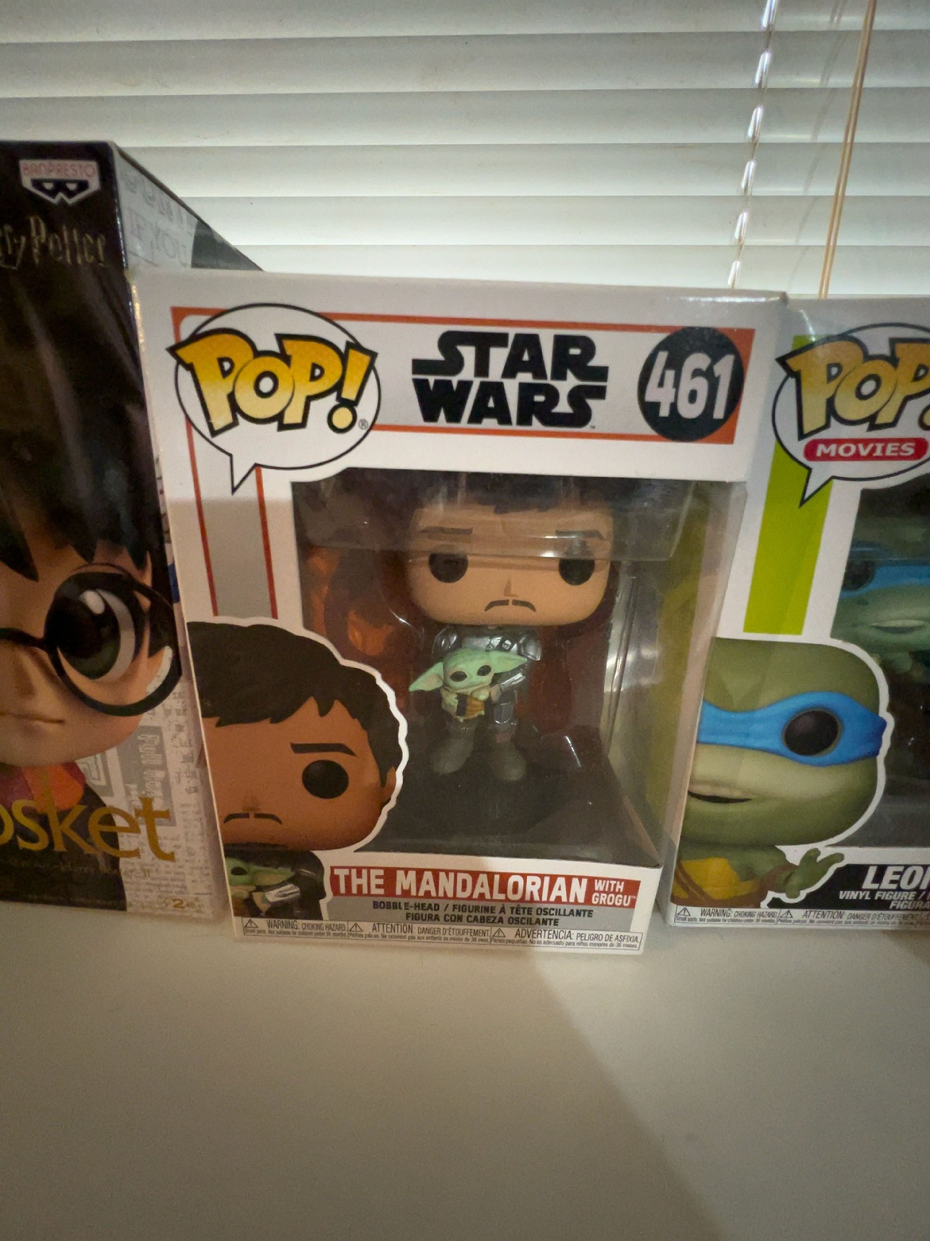 Funko Pop! Star Wars The Mandalorian with Grogu
