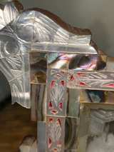 Vintage Mother of Pearl Last Supper Carving - Image 7
