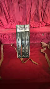 The Lord of the Rings: Three-Volume Edition (Movie Tie-In) - Image 4