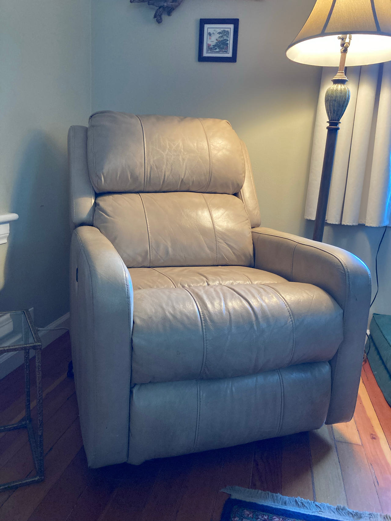 Recliner Chair