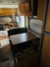Travel Trailer - Image 8