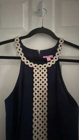 Lilly Pulitzer Pearl Shift Dress Size 8 - Image 2
