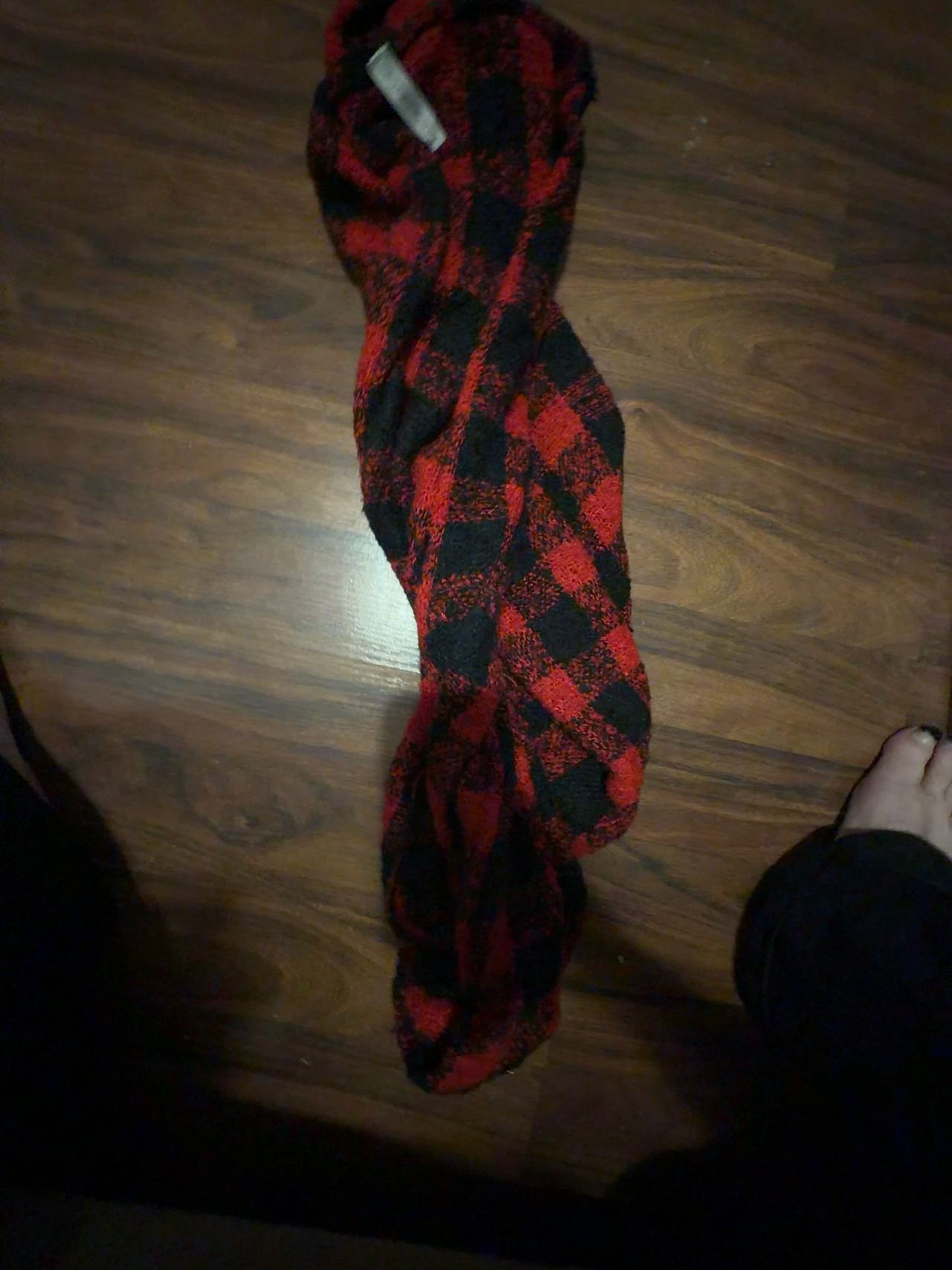 Charlie Paige  Buffalo Plaid Scarf Red/Black