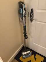 Shark DuoClean PowerFins Cordless Vacuum - Image 2