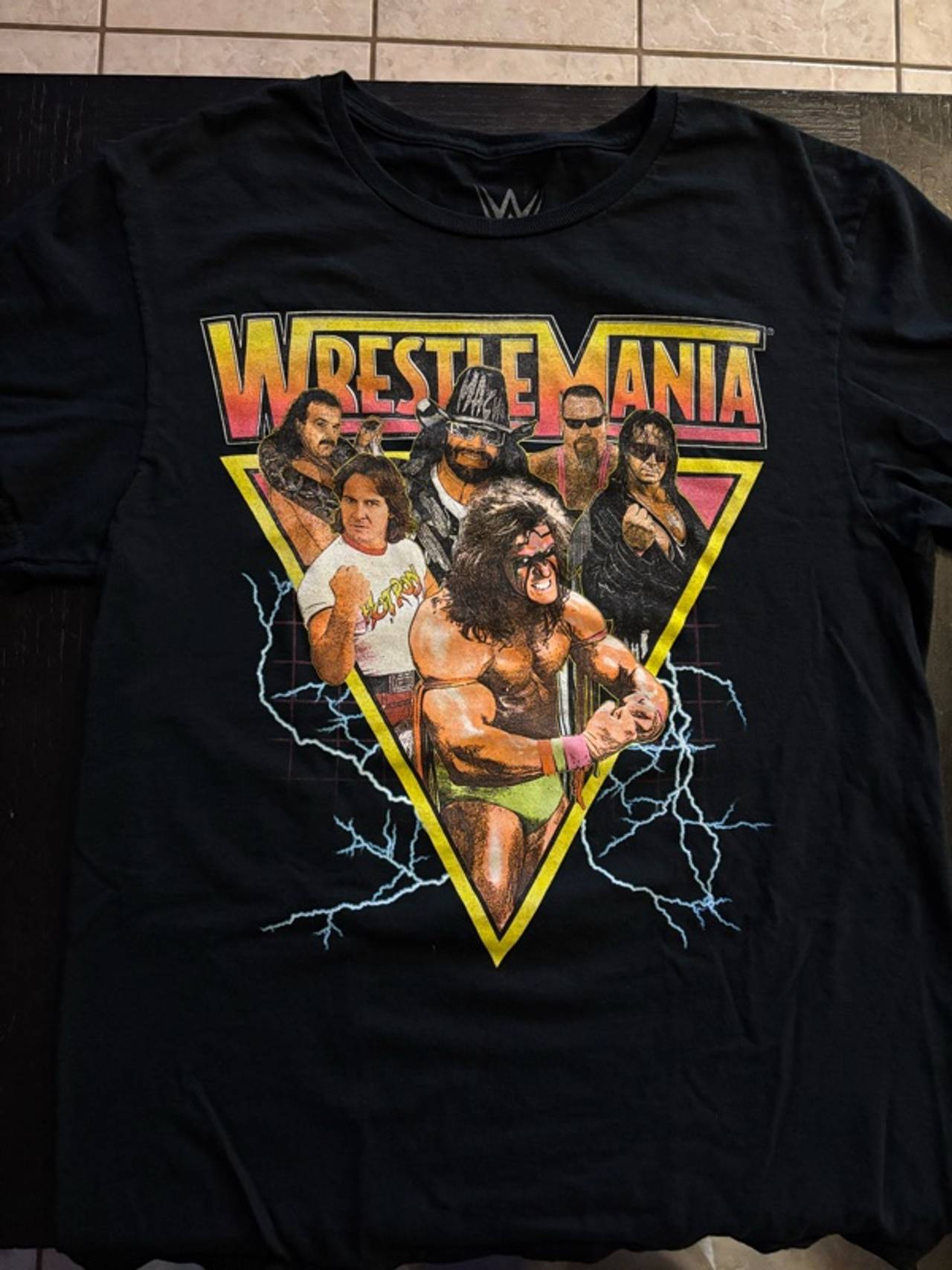 WWE WrestleMania T-Shirt Black size small