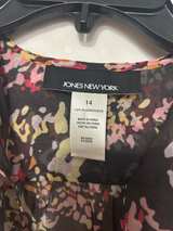 Jones New York Floral Ruffle Blouse - Image 2