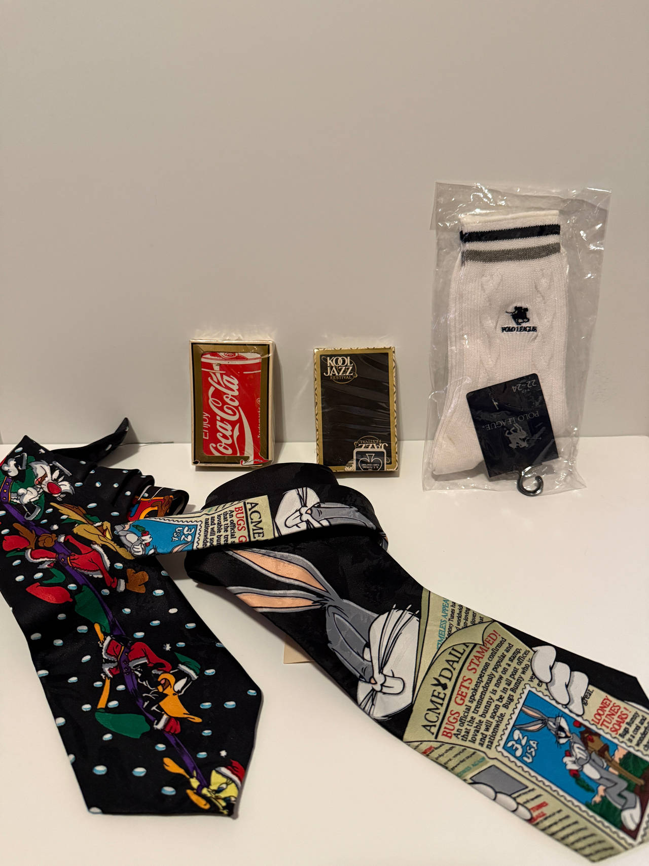 Vintage Looney Tunes Bugs Bunny, Coke Cards, Polo Socks