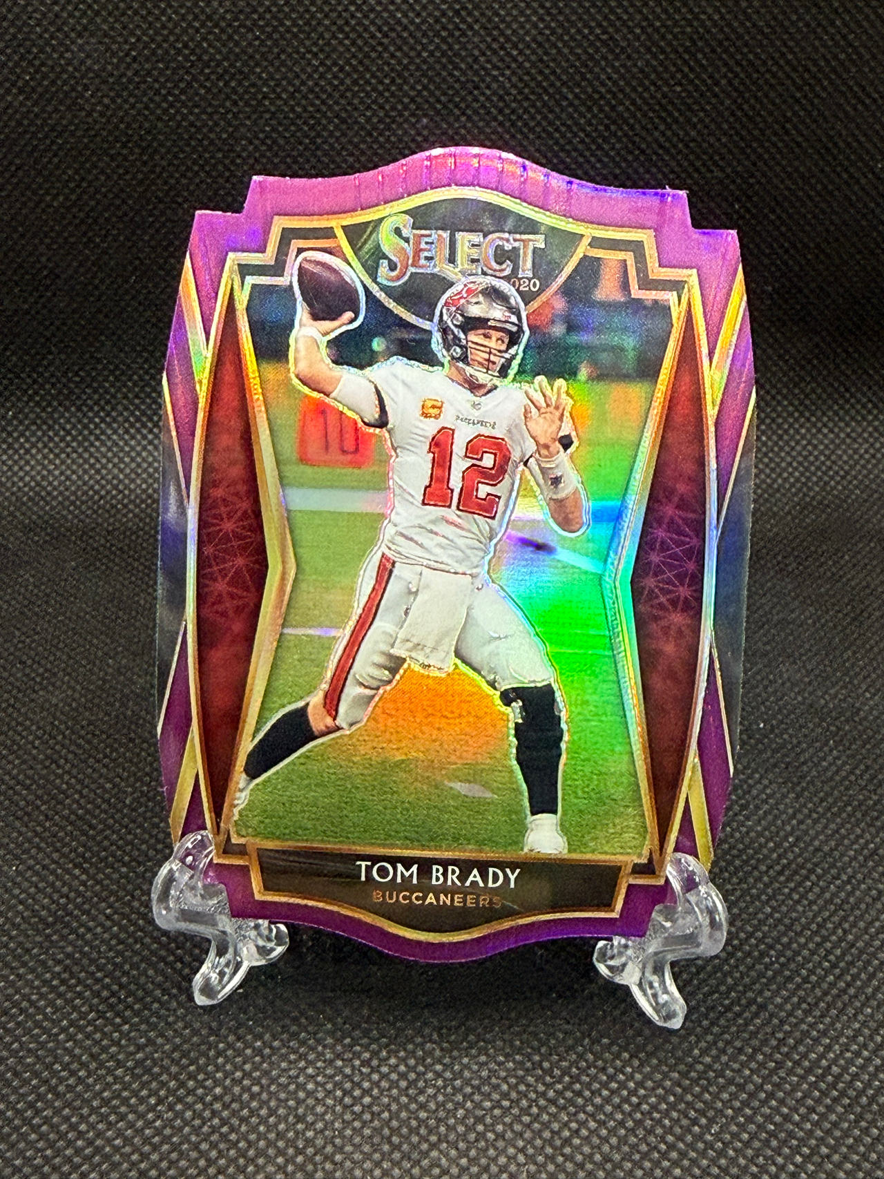 2020 Panini Select Tom Brady Die-Cut Purple Prizm #101